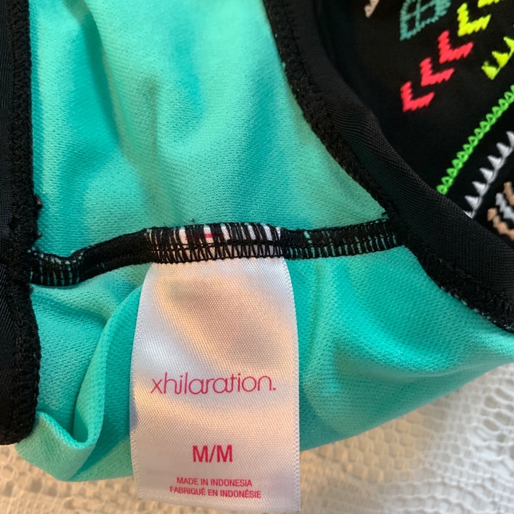 XHILIRATION - Picture 5 of 8